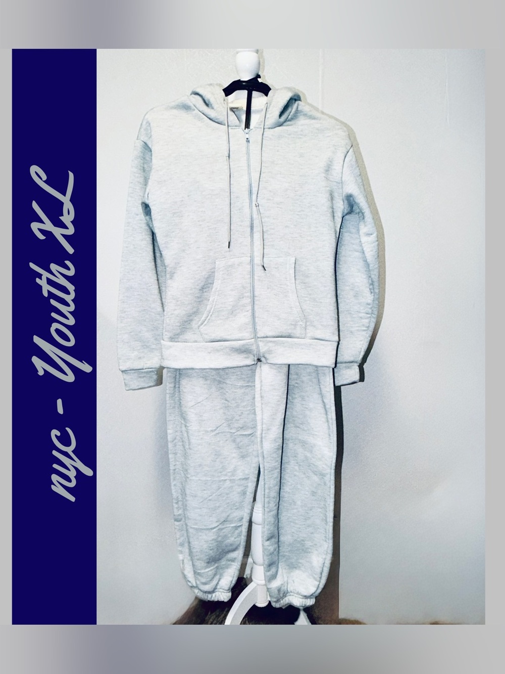 NWT nyc Youth XL Gray Hoodie and Pants Set